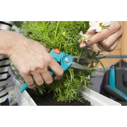 Snoeischaar Balkon - Gardena -Buitentuinonderhouds Winkel snoeischaar balkon gardena 4 7